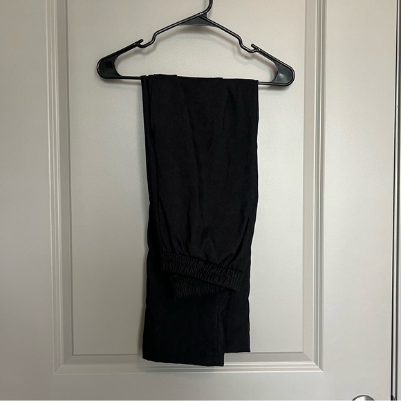 Amazon Matching Set - Picture 2 of 3